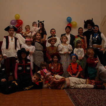 2013-02-08 Maškarní na faře