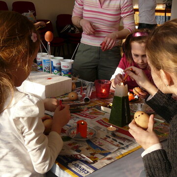 2013-03-22 Velikonoční tvoření na faře