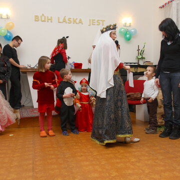 Maškarní bál